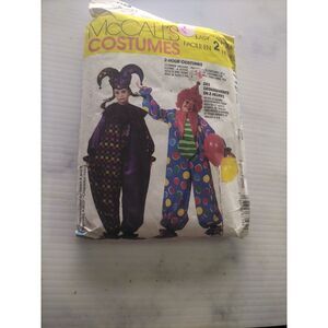 Vintage McCall’s Costume Pattern 6719, uncut Clown/Jester